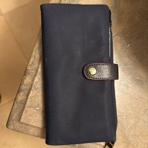 Mz wallace wallet